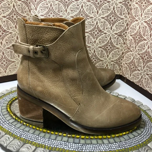 Women Latigo for Antro leather booties, sz 7,5 - Picture 3 of 6